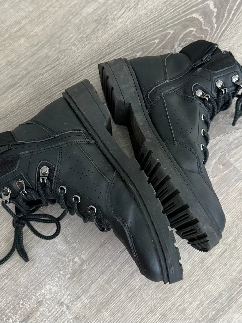 Boys Black Lace-Up High-Top Shoes